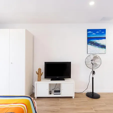 Daire Okstay - Estudio Flores, Con Piscina Y A 300m De La Playa *