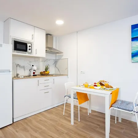 公寓 Okstay - Estudio Flores, Con Piscina Y A 300m De La Playa *